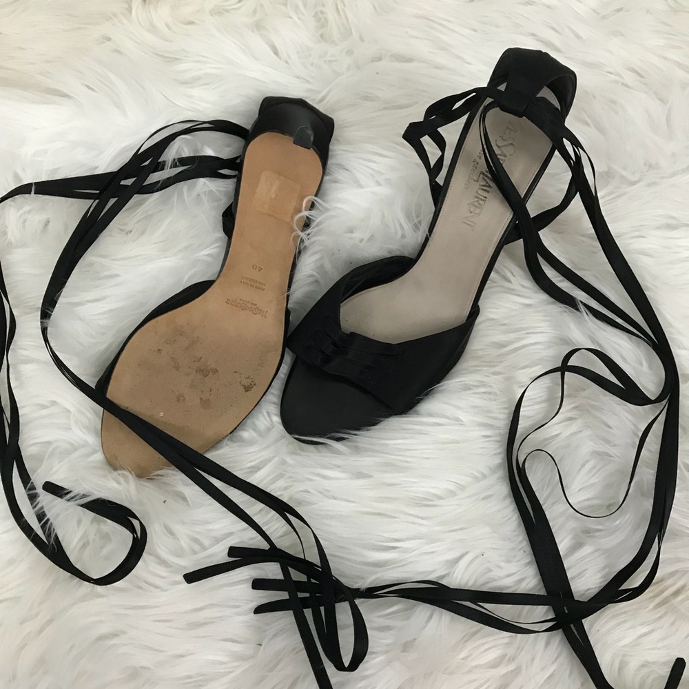 ❌❌SOLD❌❌Yves Saint Laurent ribbon ankle tie shoes - Picture 4 of 6